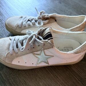 ShuShop Cream and White Star Sneakers